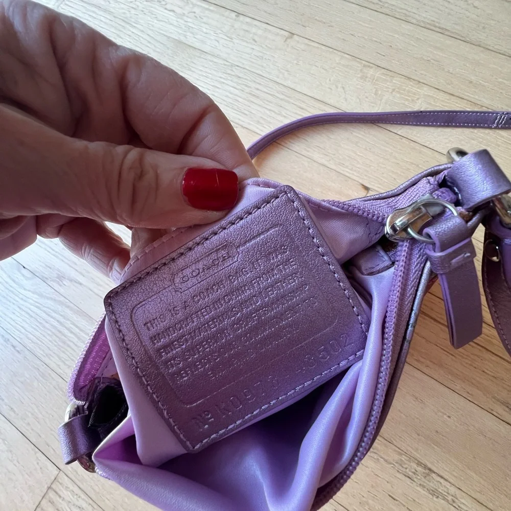 COACH JEWEL HEART CROSSBODY BAG - Picture 8 of 8